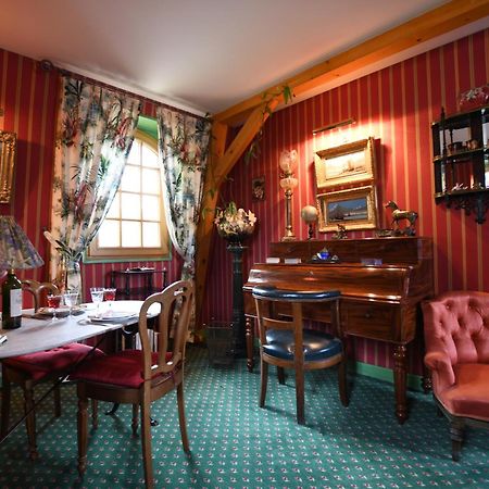 Le Val Clos, Appartement Dans Une Maison De Maitre 19E Tanlay エクステリア 写真