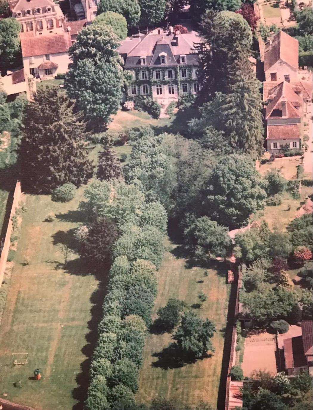 Le Val Clos, Appartement Dans Une Maison De Maitre 19E Tanlay エクステリア 写真