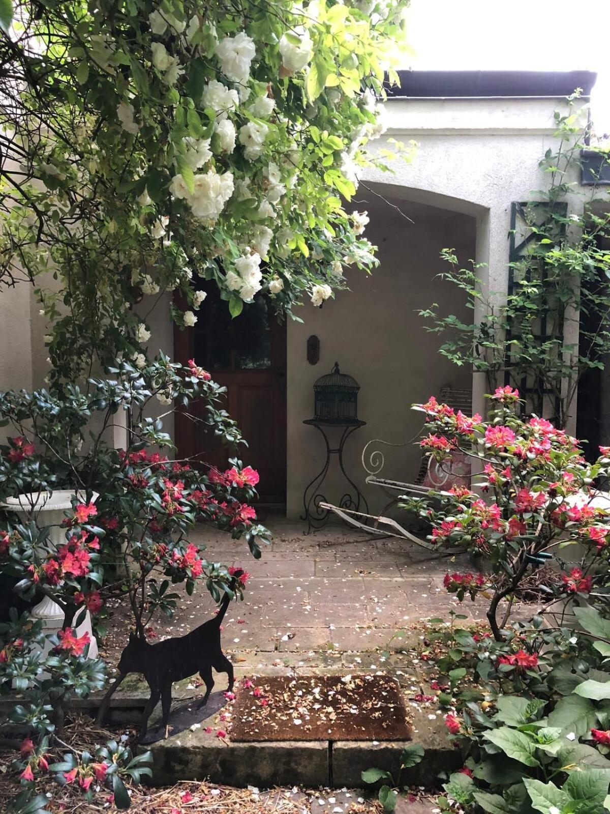Le Val Clos, Appartement Dans Une Maison De Maitre 19E Tanlay エクステリア 写真
